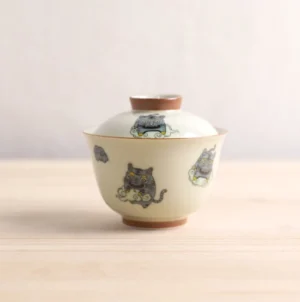 full view of cartoon tiger chinese ceramic gaiwan 5oz