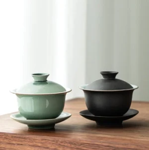 Full set of Jingdezhen porcelain gaiwan kung fu tea set with matching accessories