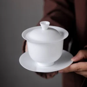 Handcrafted pure white ceramic gaiwan three-piece set with lid, bowl and saucer